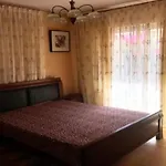 Apartment 2 Bedroom With Private Garden, Walk To Nissi Beach, Communal Swimming Pool *